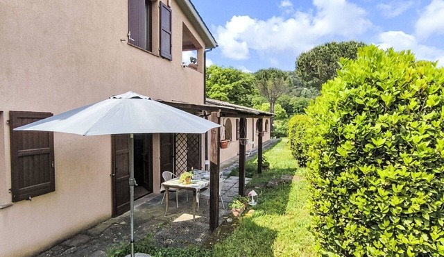 Lovely apartment for 2 guests with pool, WIFI, TV, patio and panoramic view