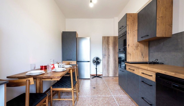 Lovely apartment for 4 guests with WIFI, A/C, TV and balcony