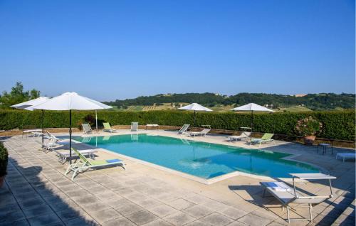 Lovely Home In Tolentino