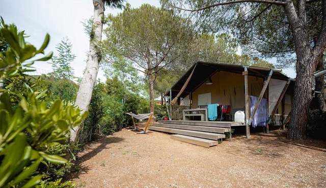 Luxe 5 pers Villatent at Family campsite Casa dei Prati on Elba