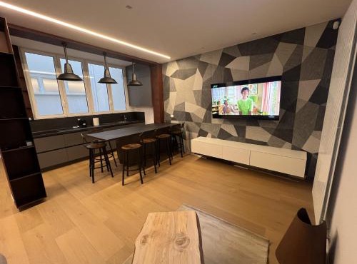 Luxury Apartment, Downtown IMOLA, Italy