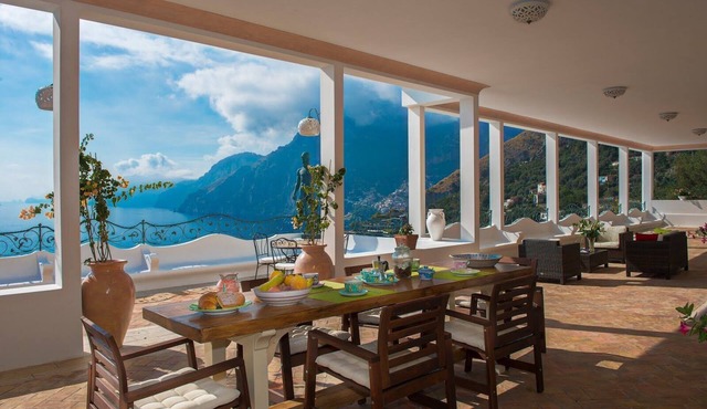 Luxury Villa with parking and panoramic terrace sea view