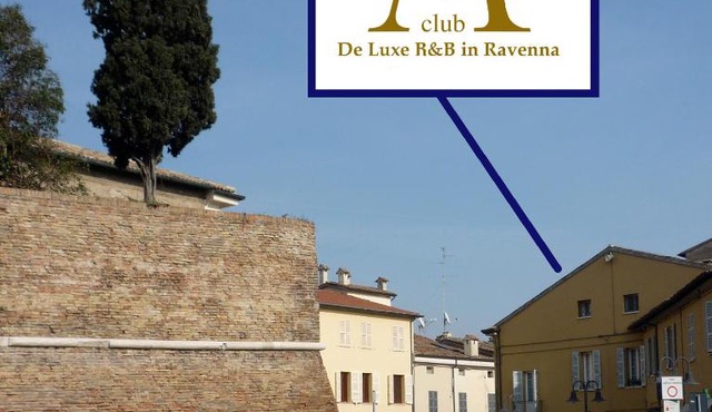 M Club De Luxe B&B