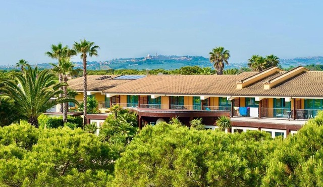 M320 - Marcelli, bilocale con terrazzo a 100 mt dal mare