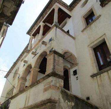 Magnifica Casa