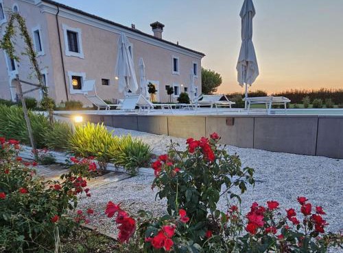 Manor in Marche with Pool near Adriatic