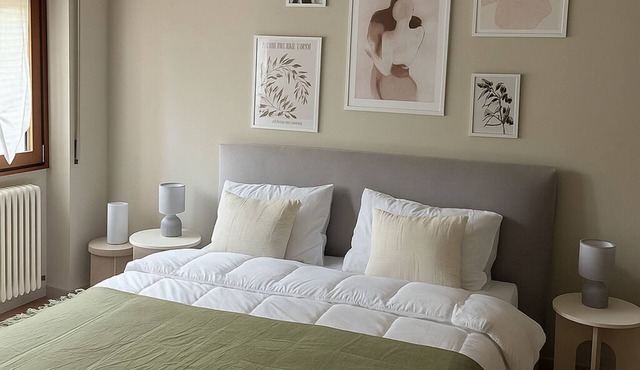 MiniMetro Suite with Easy Access to Perugia Center & Free Parking
