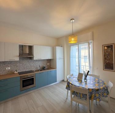 Modern Sea Apartment