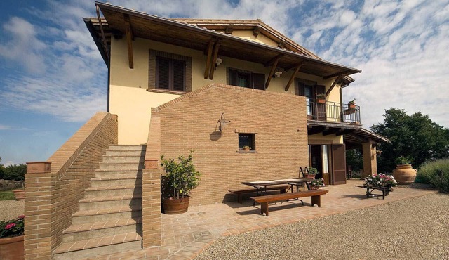 Montedoro Farmhouse - Montecardone Farmhouse
