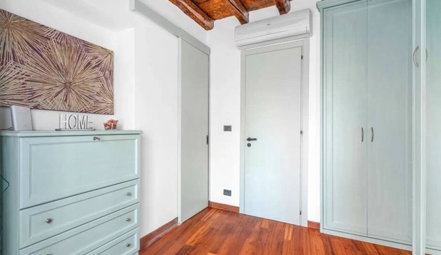 MOS29 Luxurious Apartment Near the Duomo