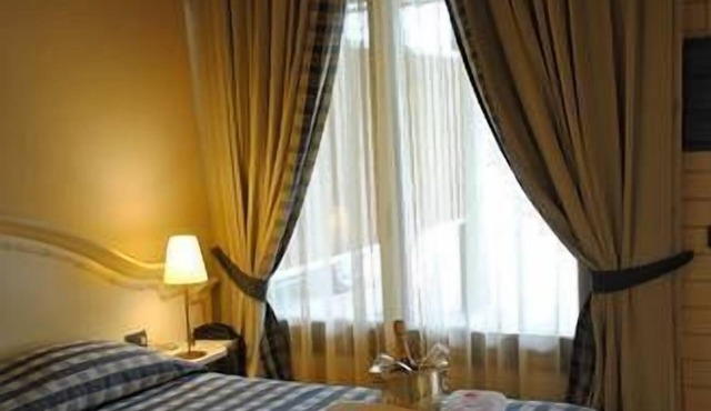Motel 7 Laghi