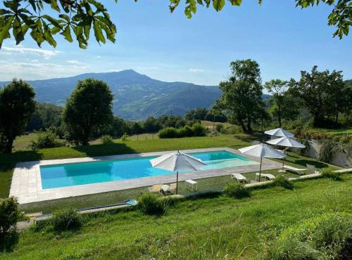 Mountain Farmhouse Between Parma And Cinque Terre