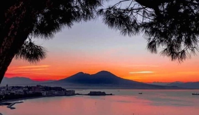 Naples House of Miracles-City Center