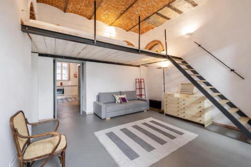 Navigli-Tortona with wifi and AC