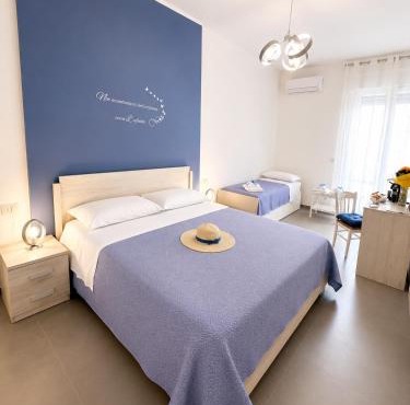 Niki's Rooms