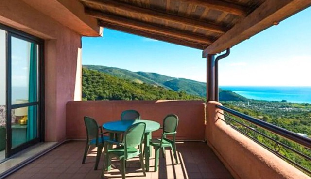 P.R. Club - Two-Room Faro 24 with Sea View, Private Terrace and Air Conditioning