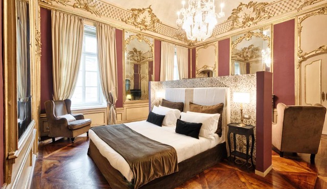 Palazzo Del Carretto-Art Apartments and Guesthouse