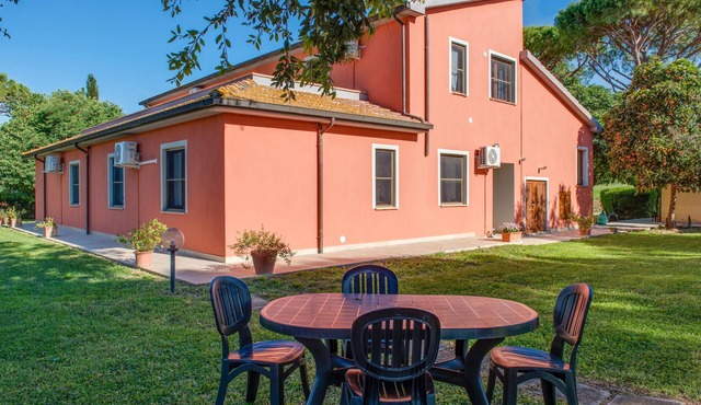 Pet friendly apartment in Roccastrada with WiFi