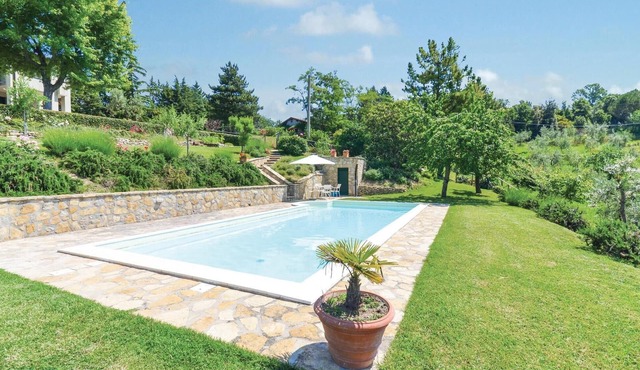 Pet friendly home in Ficulle TR with outdoor swimming pool