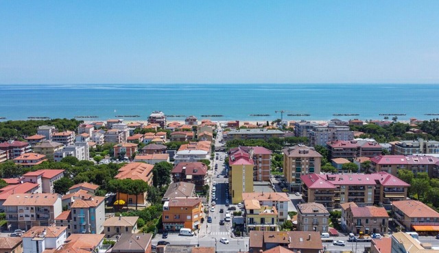 [Piazza Torino] A/C and WiFi near the Sea