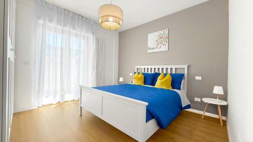 Platinum House