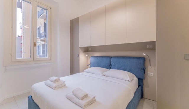 Porta Romana Gateway - new roomy apartment