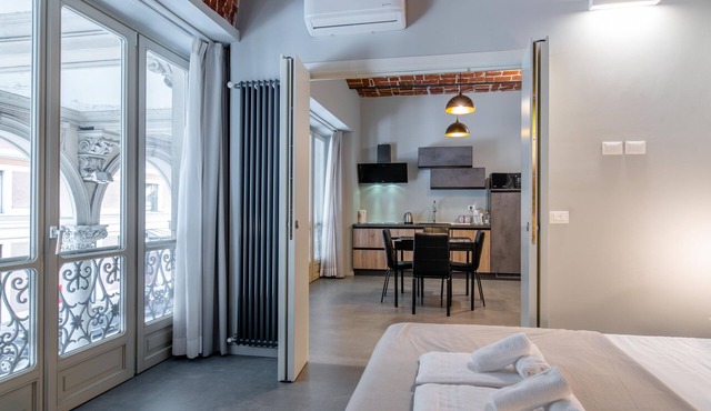 Queen Apartment in Torino