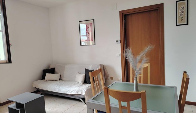 Quiet Three-room Panoramic Apartment