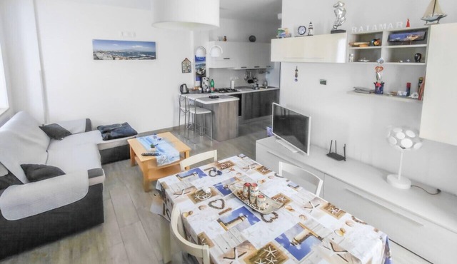 Raiamar Living Apartment
