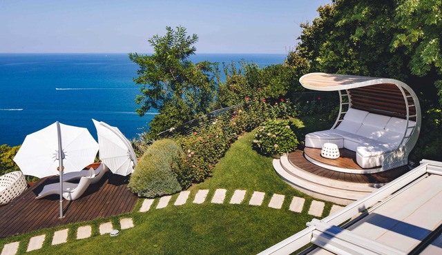 Refuge Villa With Amazing Paradise Island