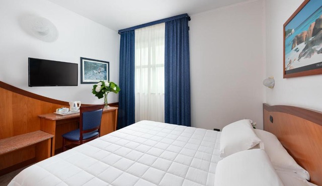 Rivoli Hotel