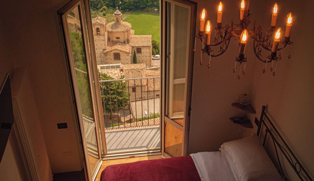 Rocca Contrada relais