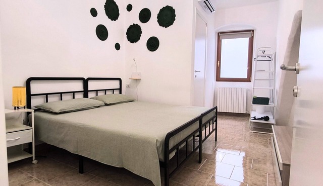 Room 'Fichi D'India' with Wi-Fi and Air Conditioning