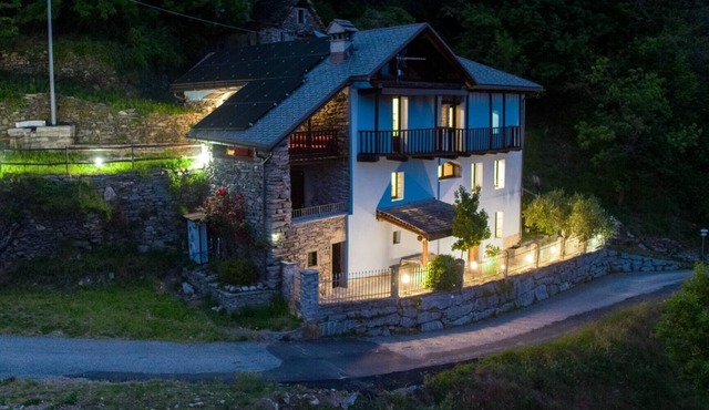 Room 'Rododendro' with Shared Garden and Wi-Fi