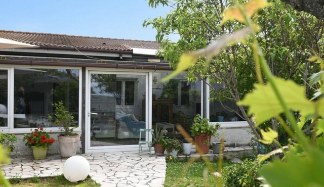 SE257 - Montemarciano, one-bedroom apartment with garden and veranda