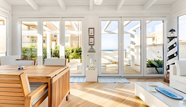 Sea View Suite Eventi Felici Apartment with Terrace, Wi-Fi and Air Conditioning