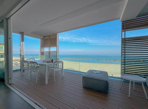 Seafront Luxury Apartment with Private Parking by Host Hero