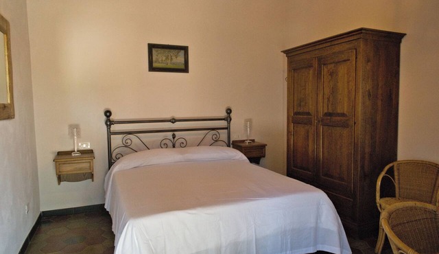 Single Room with Private Bathroom