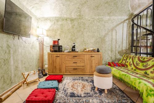 Solo per oggi! Zen House nel Centro con Free Parking e Check-In 24 7 - Vicino alla Stazione del Treno e dei Bus - Con Netflix & DisneyPlus e Aria Condizionata