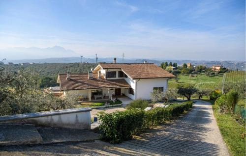 Stunning Apartment In Moscufo With Swimming Pool