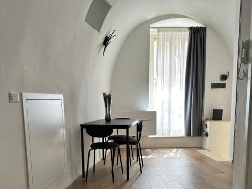 SUITE 1