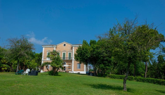 Tenuta Villa Colle Sereno