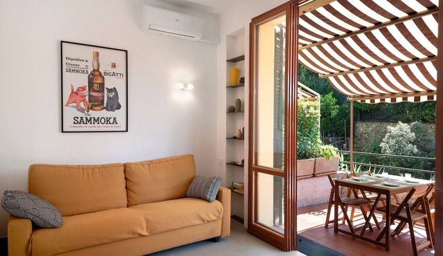 'Terrazza Sivori' Apartment with Mountain View, Wi-Fi and Air Conditioning