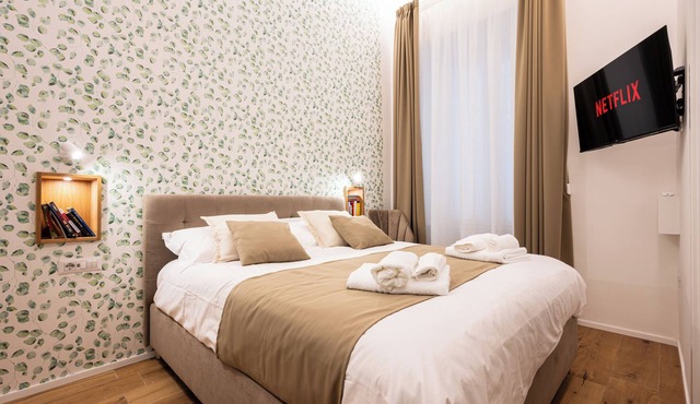 The Echo of the Center Room Spaccanapoli [Charm in the heart of Naples]