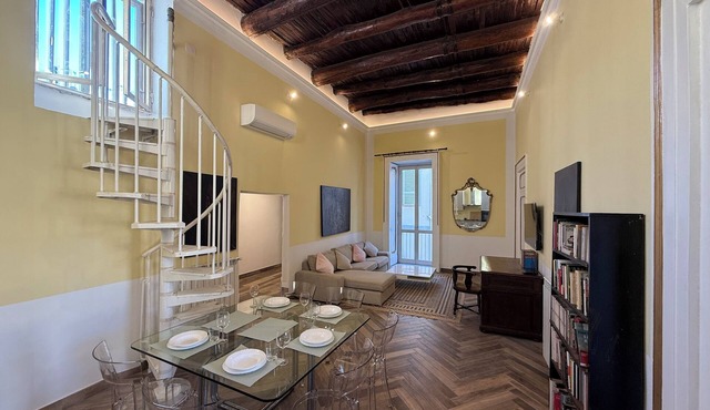 The Royal Penthouse 3-bedrooms with Panoramic Terrace