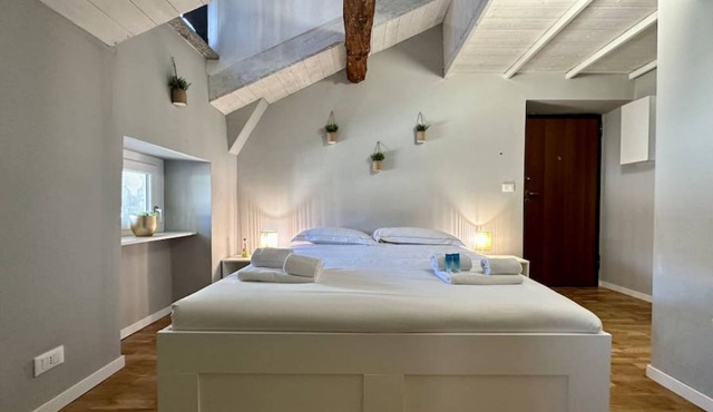 Torino Centro, Romano Suite