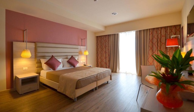 Turin Airport Hotel & Residence