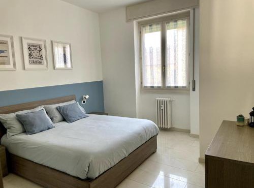 Two-room apartment in Milan near the subway