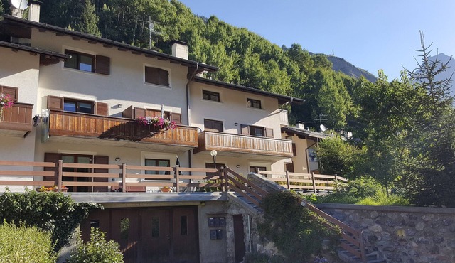 TWO-ROOMED APARTMENTS IN BORMIO-ISOLACCIA - NEARBY PLACES CIMA PIAZZI HAPPY MOUNTAIN