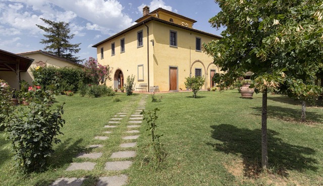 Typical tuscan villa with private pool, set in the rolling hills of southern Tuscany a few kilometre